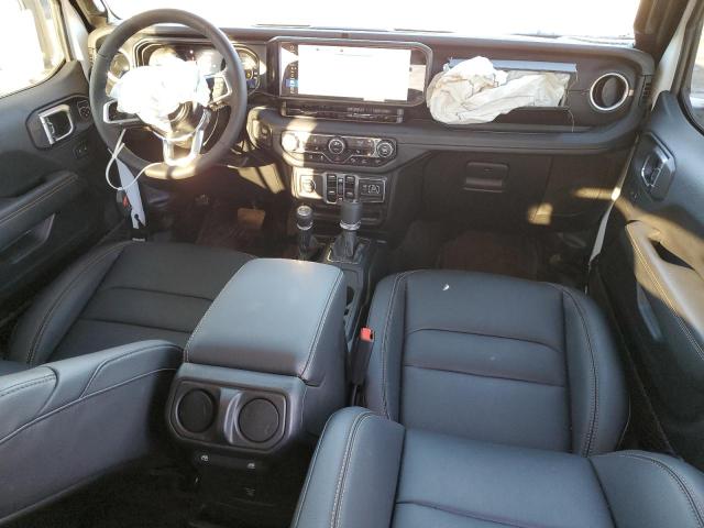 1C4PJXEN9SW609774 - 2025 JEEP WRANGLER SAHARA Blanco foto 8