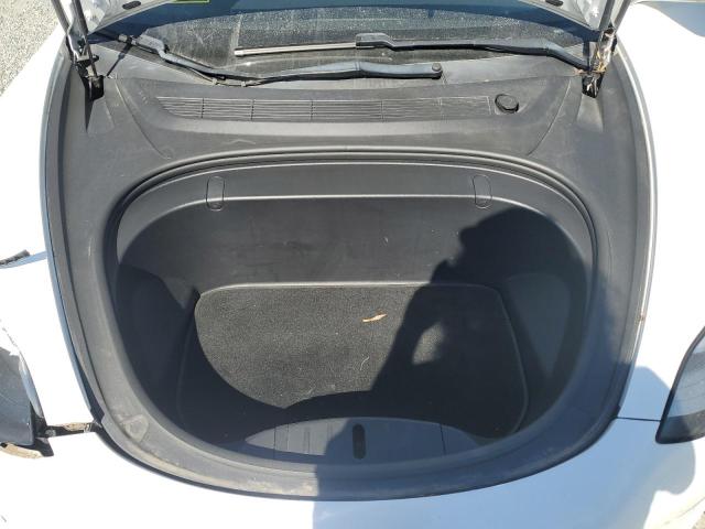 5YJ3E1EA0KF326617 - 2019 TESLA MODEL 3 WHITE photo 11