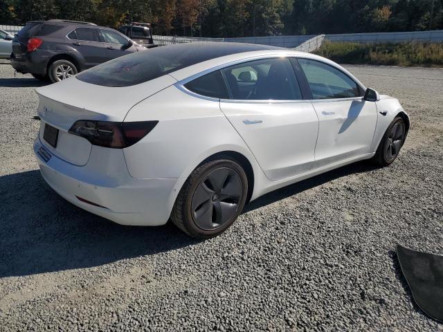 5YJ3E1EA0KF326617 - 2019 TESLA MODEL 3 WHITE photo 3