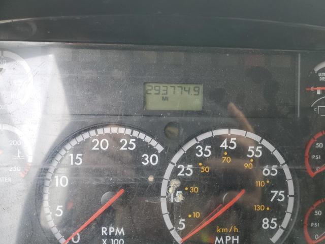 1FVACXDT0DDFD4822 - 2013 FREIGHTLINER M2 106 MEDIUM DUTY WHITE photo 9