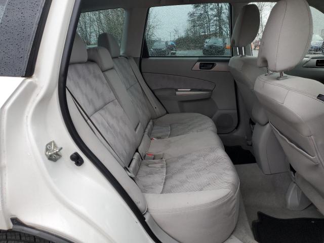 JF2SH6BC5AH773854 - 2010 SUBARU FORESTER XS Weiß Foto 10