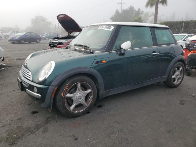 2004 MINI COOPER, 