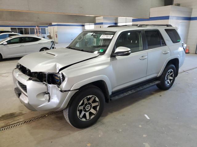 2019 TOYOTA 4RUNNER SR5/SR5 PREMIUM, 