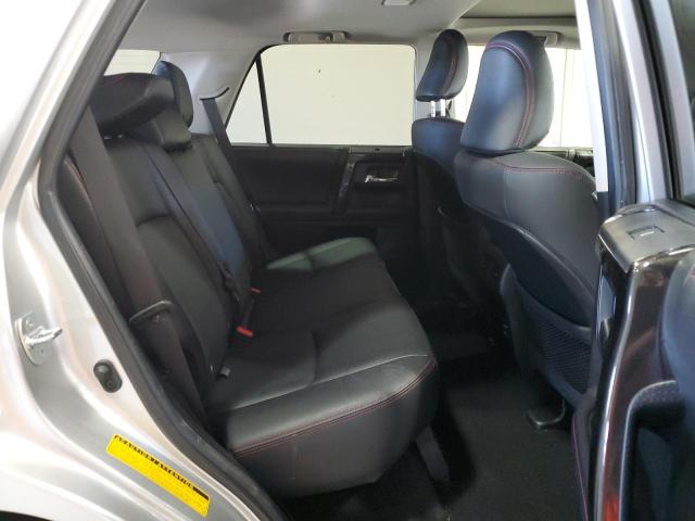 JTEBU5JR7K5656981 - 2019 TOYOTA 4RUNNER SR5/SR5 PREMIUM Gümüş fotoğraf 11