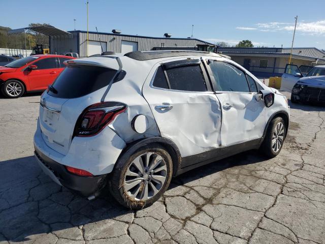 KL4CJASB4JB706161 - 2018 BUICK ENCORE PREFERRED WHITE photo 3