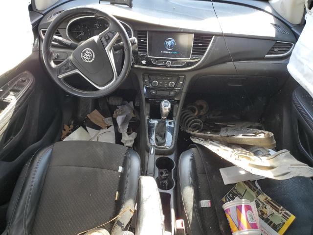 KL4CJASB4JB706161 - 2018 BUICK ENCORE PREFERRED WHITE photo 8