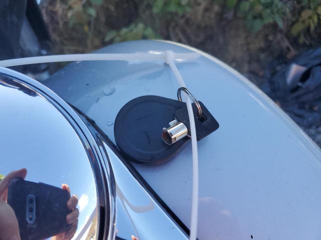 1HD1KBC10PB628796 - 2023 HARLEY-DAVIDSON FLHX 银色 照片 8