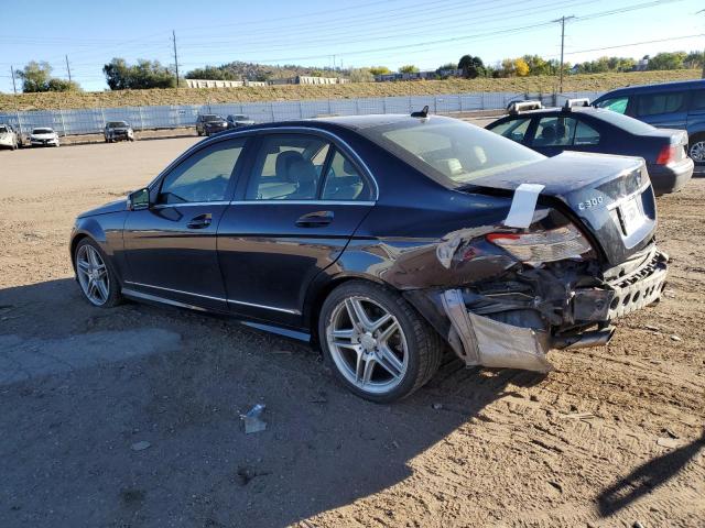 WDDGF5EB3BF641895 - 2011 MERCEDES-BENZ C 300 Schwarz Foto 2