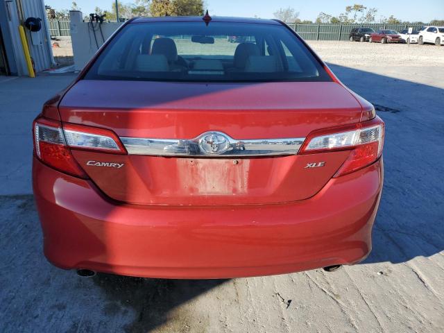 4T1BK1FK7CU500988 - 2012 TOYOTA CAMRY SE 红色 照片 6