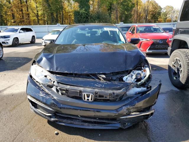 2HGFC2F6XKH517427 - 2019 HONDA CIVIC LX 黑色 照片 5