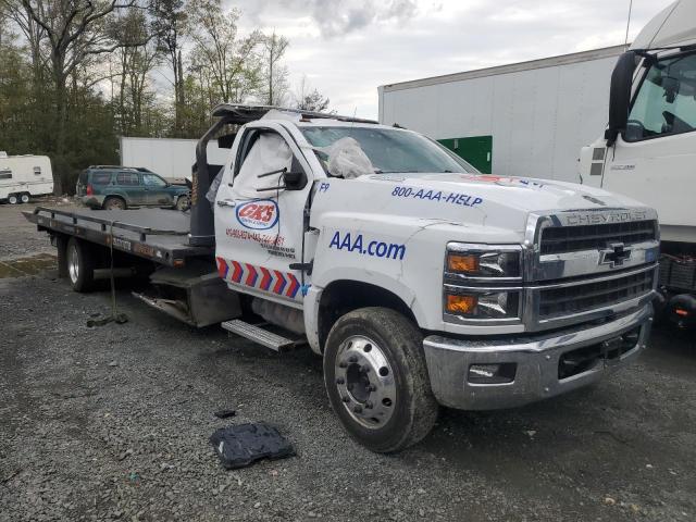 1HTKHPVM0PH687050 - 2023 CHEVROLET SILVERADO WHITE photo 4