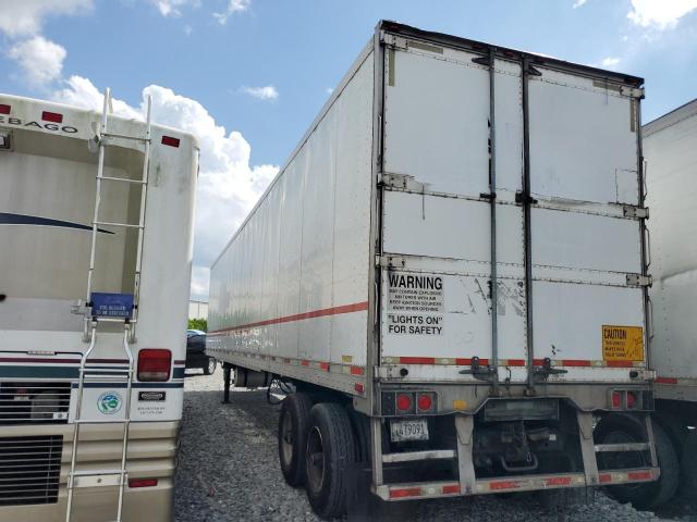 1UYVS2487DM496801 - 2012 UTILITY VS2RA თეთრი ფოტო 3