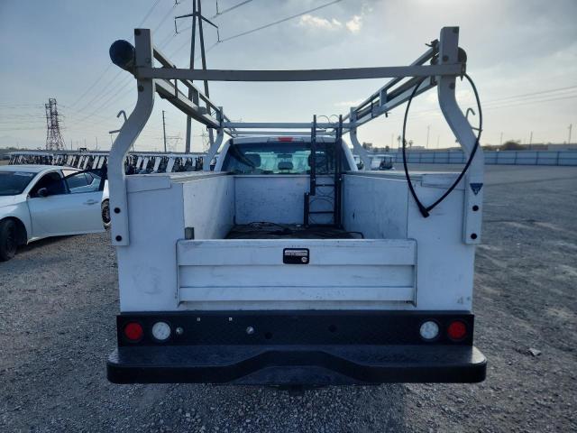 1FT7X2A69KEF58122 - 2019 FORD F 250 SUPER DUTY თეთრი ფოტო 6
