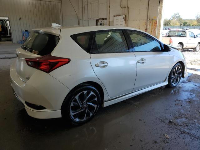 JTNKARJE7HJ530911 - 2017 TOYOTA COROLLA IM Белый фото 3