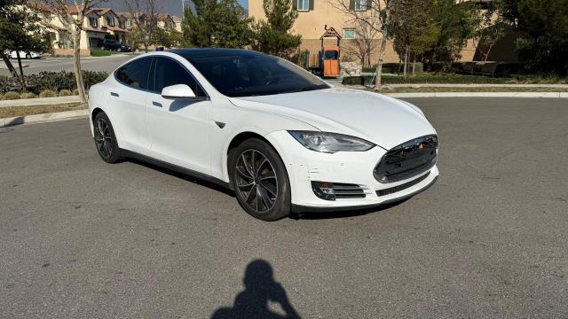 2013 TESLA MODEL S, 