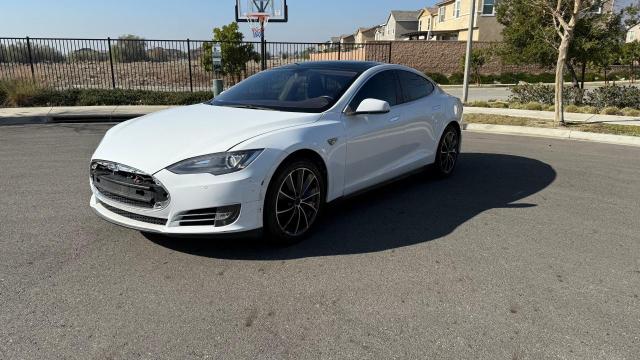 5YJSA1CG8DFP12090 - 2013 TESLA MODEL S WHITE photo 2