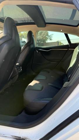 5YJSA1CG8DFP12090 - 2013 TESLA MODEL S WHITE photo 6