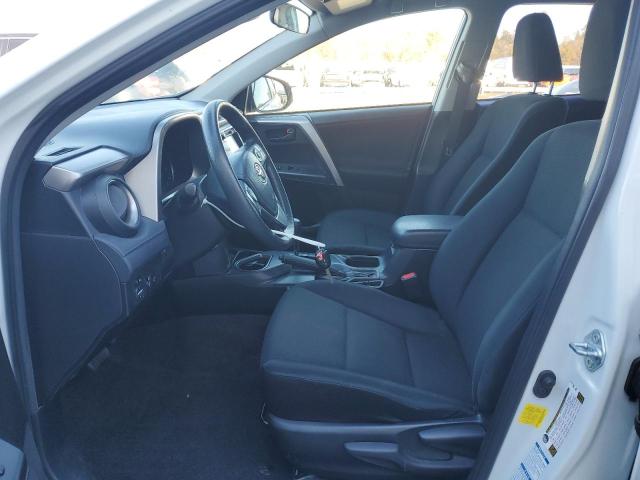 JTMBFREV2HJ105872 - 2017 TOYOTA RAV4 LE WHITE photo 7