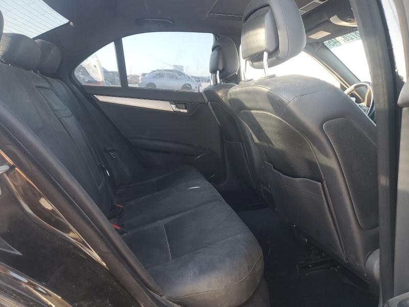 WDDGF5EB6BF638991 - 2011 MERCEDES-BENZ C 300 BLACK photo 10