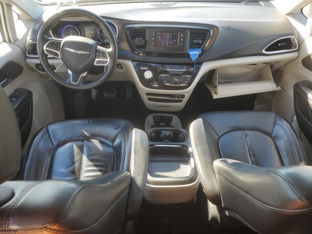 2C4RC1BG0HR642251 - 2017 CHRYSLER PACIFICA TOURING L WHITE photo 8