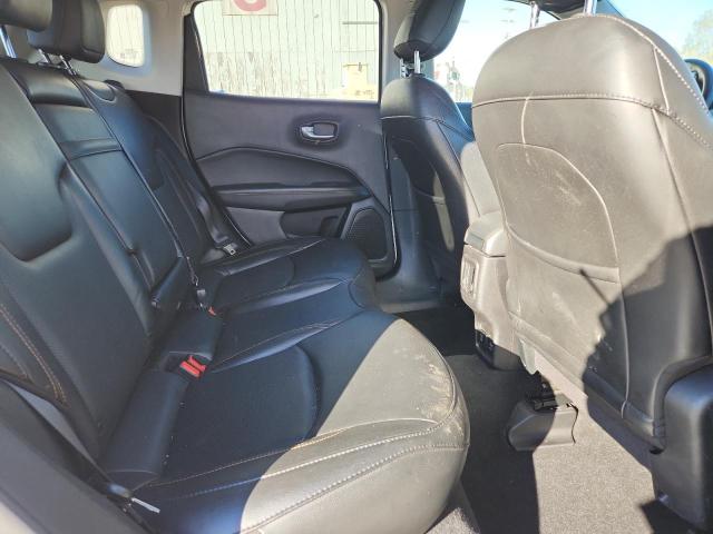 3C4NJDCB2KT683011 - 2019 JEEP COMPASS LIMITED Biały zdjęcie 11