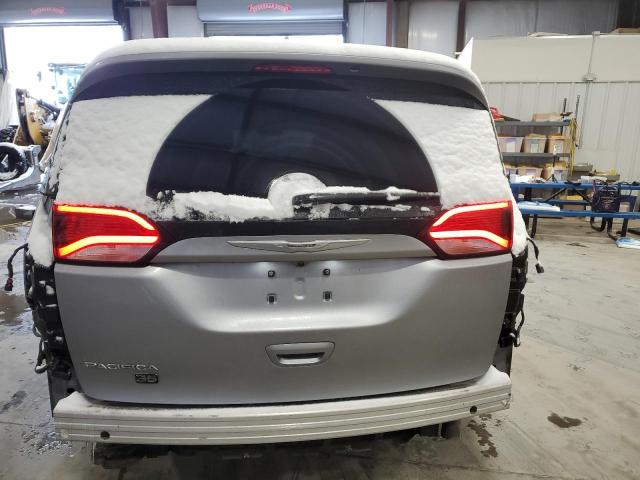 2C4RC1EG7LR109978 - 2020 CHRYSLER PACIFICA TOURING L PLUS SILVER photo 6