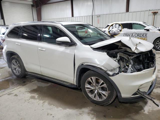 5TDJKRFH3FS223347 - 2015 TOYOTA HIGHLANDER XLE WHITE photo 4