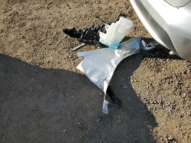 JTDEPRAE4LJ065335 - 2020 TOYOTA COROLLA LE ვერცხლისფერი ფოტო 12