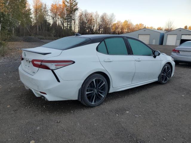 4T1B61HK6KU242009 - 2019 TOYOTA CAMRY XSE Blanco foto 3