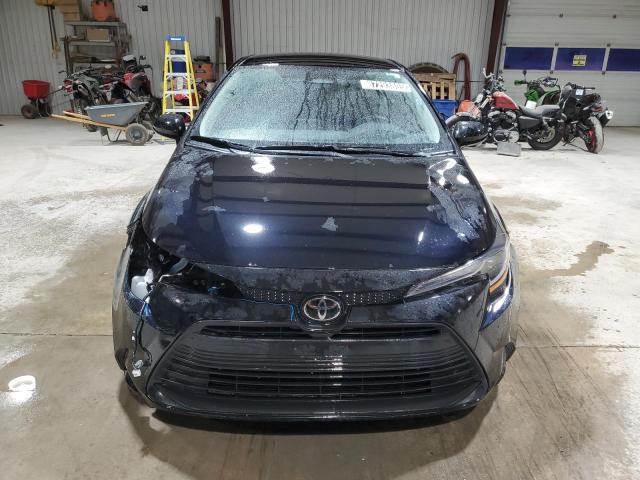 5YFB4MDE6RP143029 - 2024 TOYOTA COROLLA LE შავი ფოტო 5