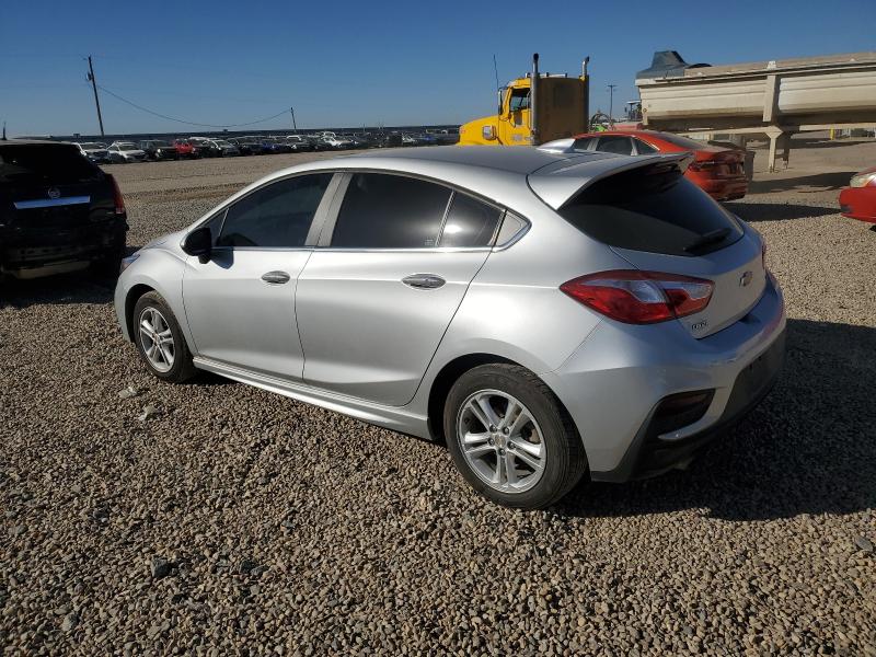 3G1BD6SM2JS601476 - 2018 CHEVROLET CRUZE LT ვერცხლისფერი ფოტო 2