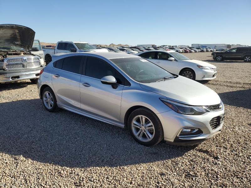 3G1BD6SM2JS601476 - 2018 CHEVROLET CRUZE LT ვერცხლისფერი ფოტო 4