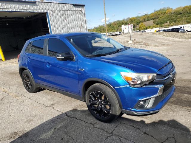 JA4AP3AU2JU008835 - 2018 MITSUBISHI OUTLANDER ES BLUE photo 4