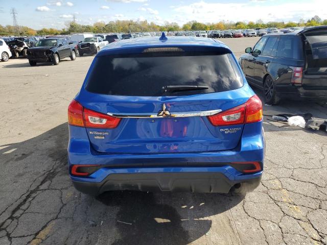 JA4AP3AU2JU008835 - 2018 MITSUBISHI OUTLANDER ES BLUE photo 6