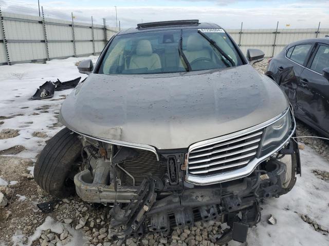 2LMTJ6LP2GBL33489 - 2016 LINCOLN MKX RESERVE Թուխ լուսանկար 5
