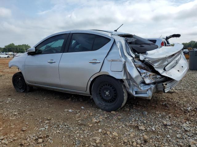 3N1CN7AP8KL851541 - 2019 NISSAN VERSA S SILVER photo 2