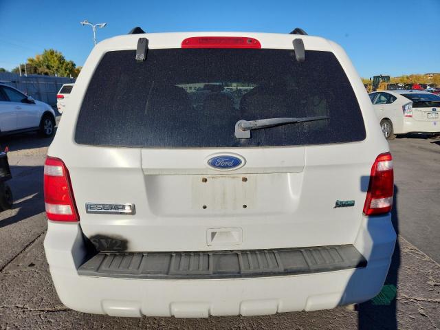 1FMCU9DG4AKC43020 - 2010 FORD ESCAPE XLT WHITE photo 6
