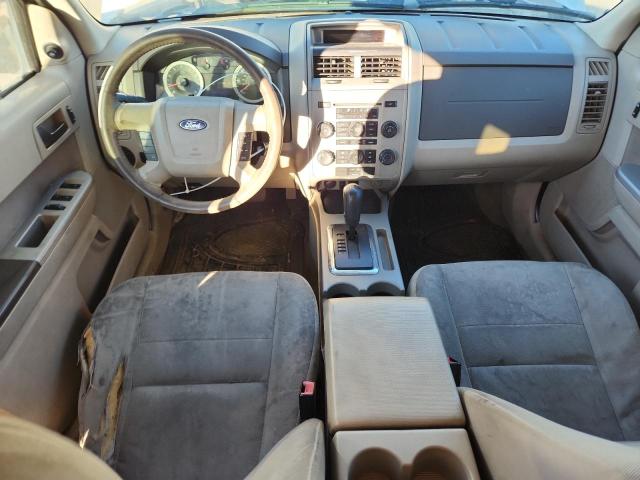 1FMCU9DG4AKC43020 - 2010 FORD ESCAPE XLT WHITE photo 8