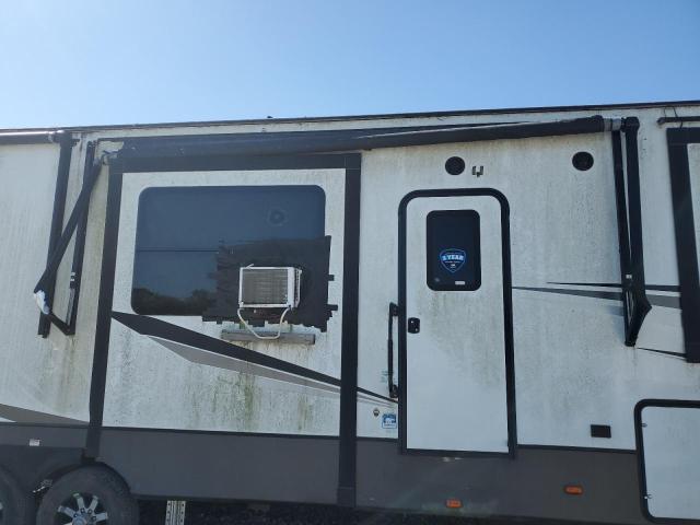 4YDF38323LE760540 - 2020 KEYSTONE AVALANCHE 白色 照片 9