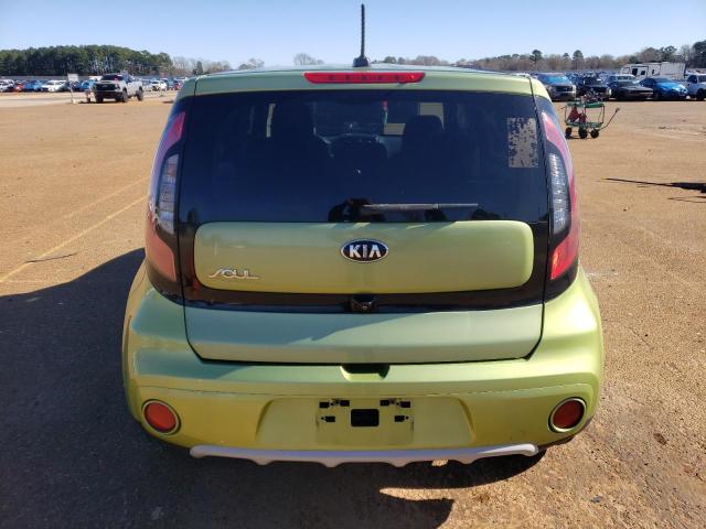 KNDJP3A52K7911775 - 2019 KIA SOUL + GREEN photo 6