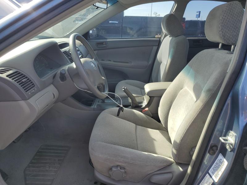 4T1BE32K83U643960 - 2003 TOYOTA CAMRY LE BLUE photo 7