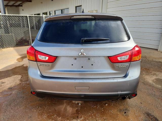 4A4AP3AU1FE058657 - 2015 MITSUBISHI OUTLANDER ES GRAY photo 6
