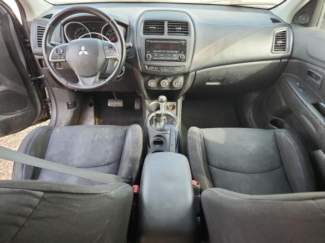 4A4AP3AU1FE058657 - 2015 MITSUBISHI OUTLANDER ES GRAY photo 8