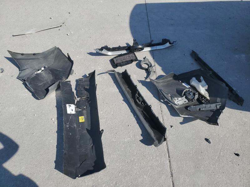 JTEZU5JR7J5173908 - 2018 TOYOTA 4RUNNER SR5 银色 照片 13