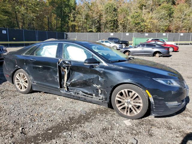 3LN6L2J99GR618367 - 2016 LINCOLN MKZ BLACK photo 4