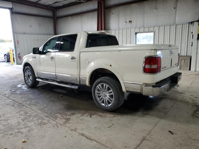 5LTPW18528FJ00433 - 2008 LINCOLN MARK LT WHITE photo 2