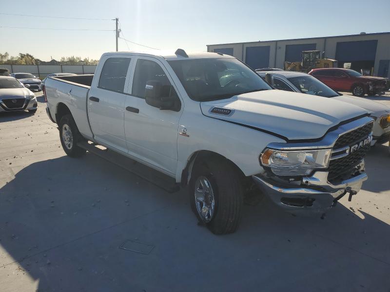 3C6UR5CL7RG218026 - 2024 RAM 2500 TRADESMAN WHITE photo 4