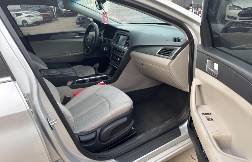 5NPE24AF9GH346779 - 2016 HYUNDAI SONATA SE SILVER photo 5