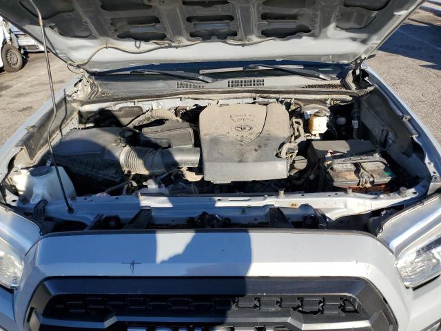 3TMDZ5BNXJM039822 - 2018 TOYOTA TACOMA DOUBLE CAB Gümüş foto 11