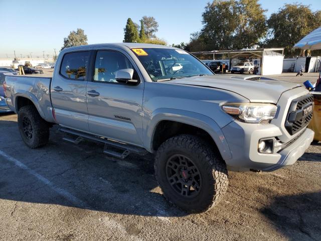 3TMDZ5BNXJM039822 - 2018 TOYOTA TACOMA DOUBLE CAB Gümüş foto 4